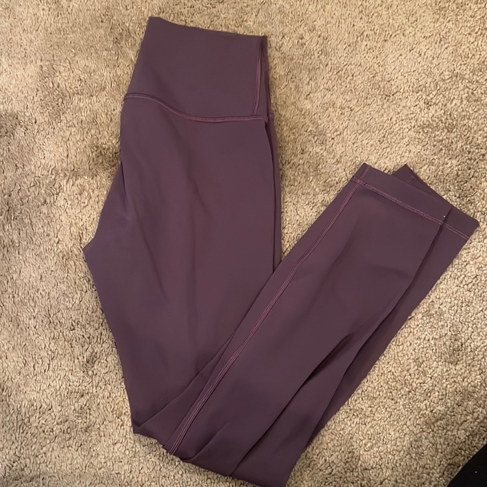 Lululemon size 6 purple leggings